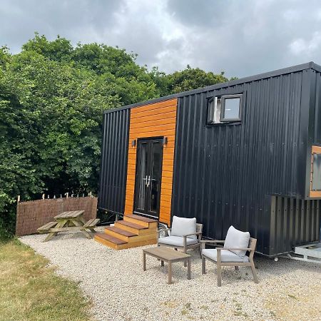 Tiny House Chy Lowen Hotel Falmouth Exterior photo